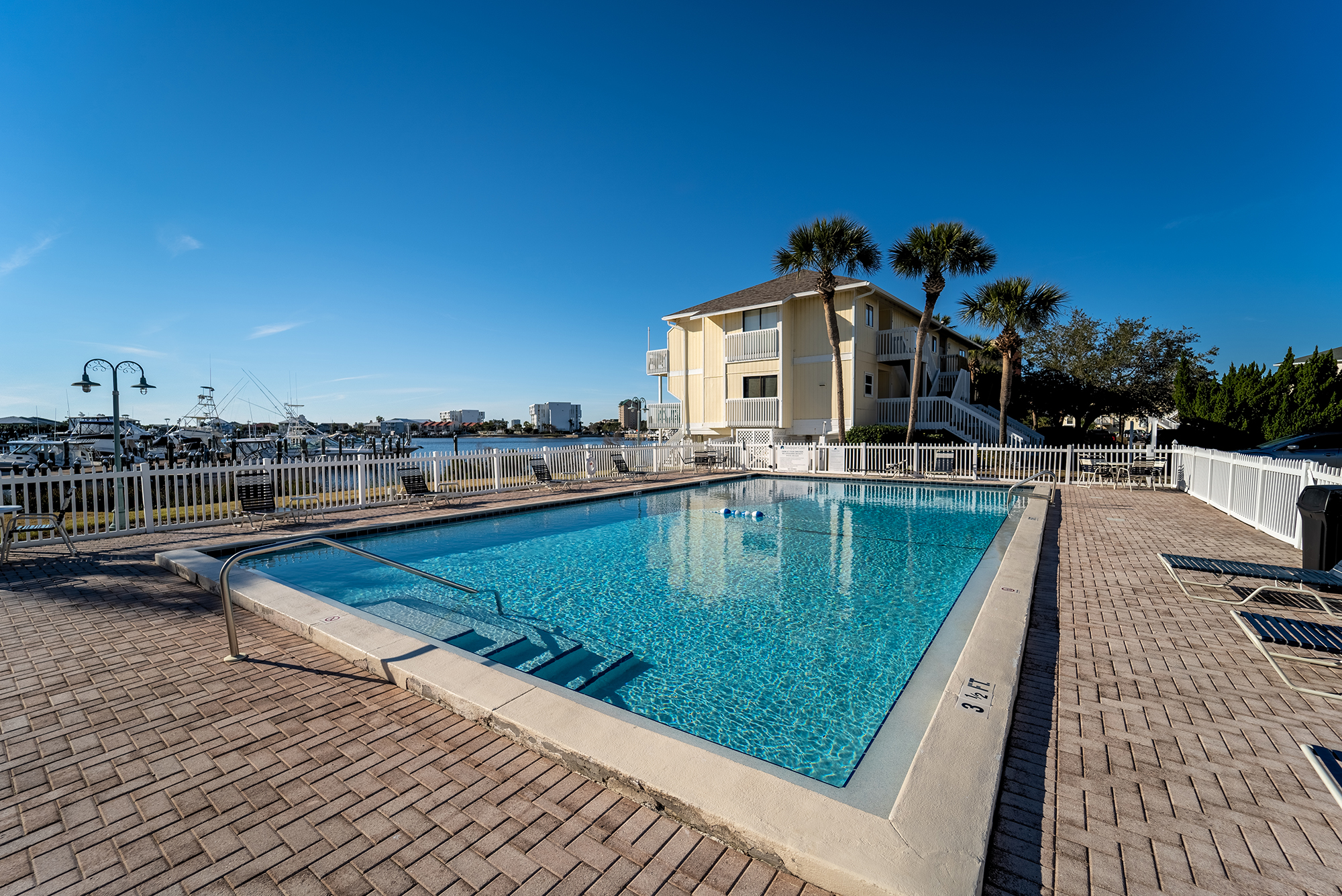 Sandpiper Cove 9103 - Community Pool