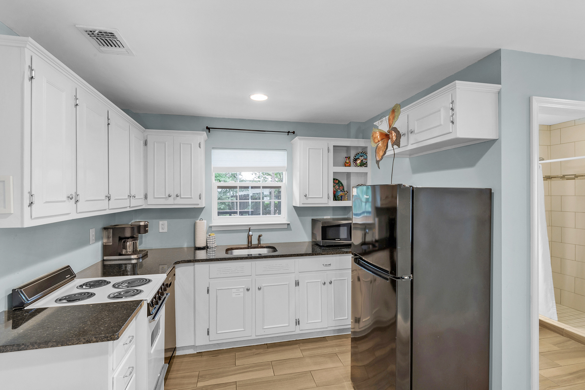 30A Blue Lake Cottage 4