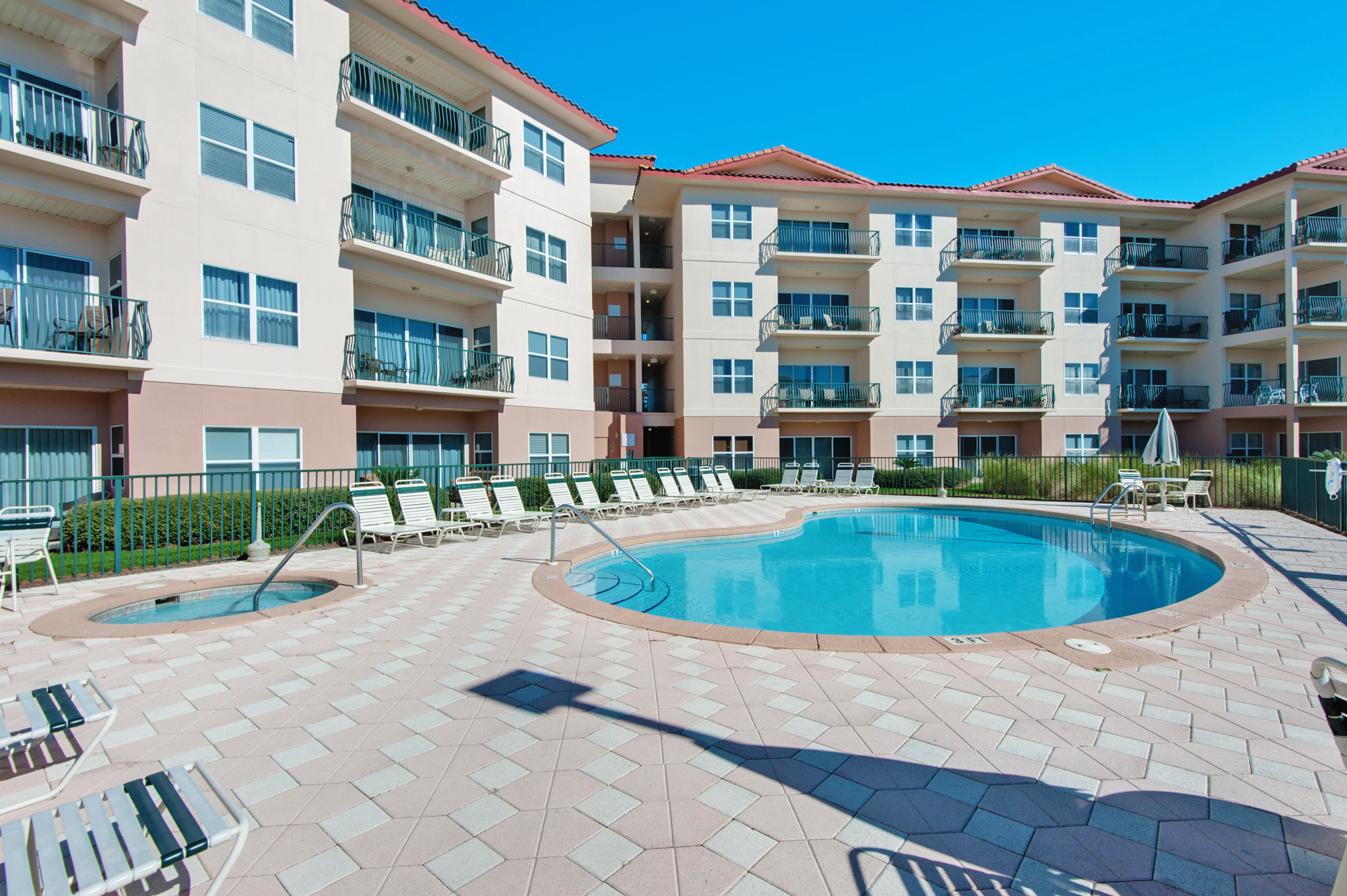 Emerald Waters 305 22