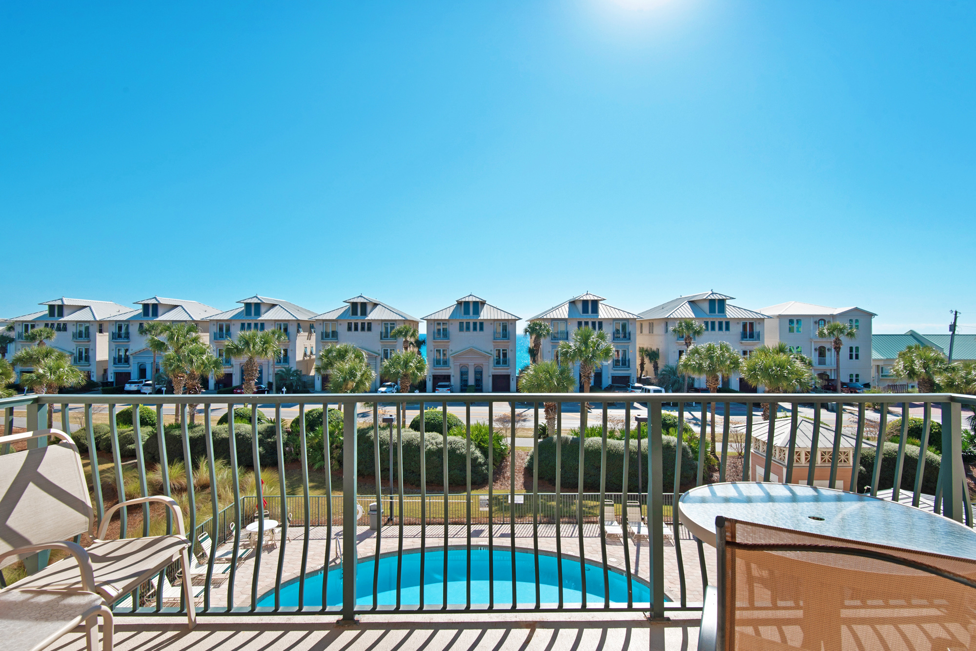 Emerald Waters 305 27