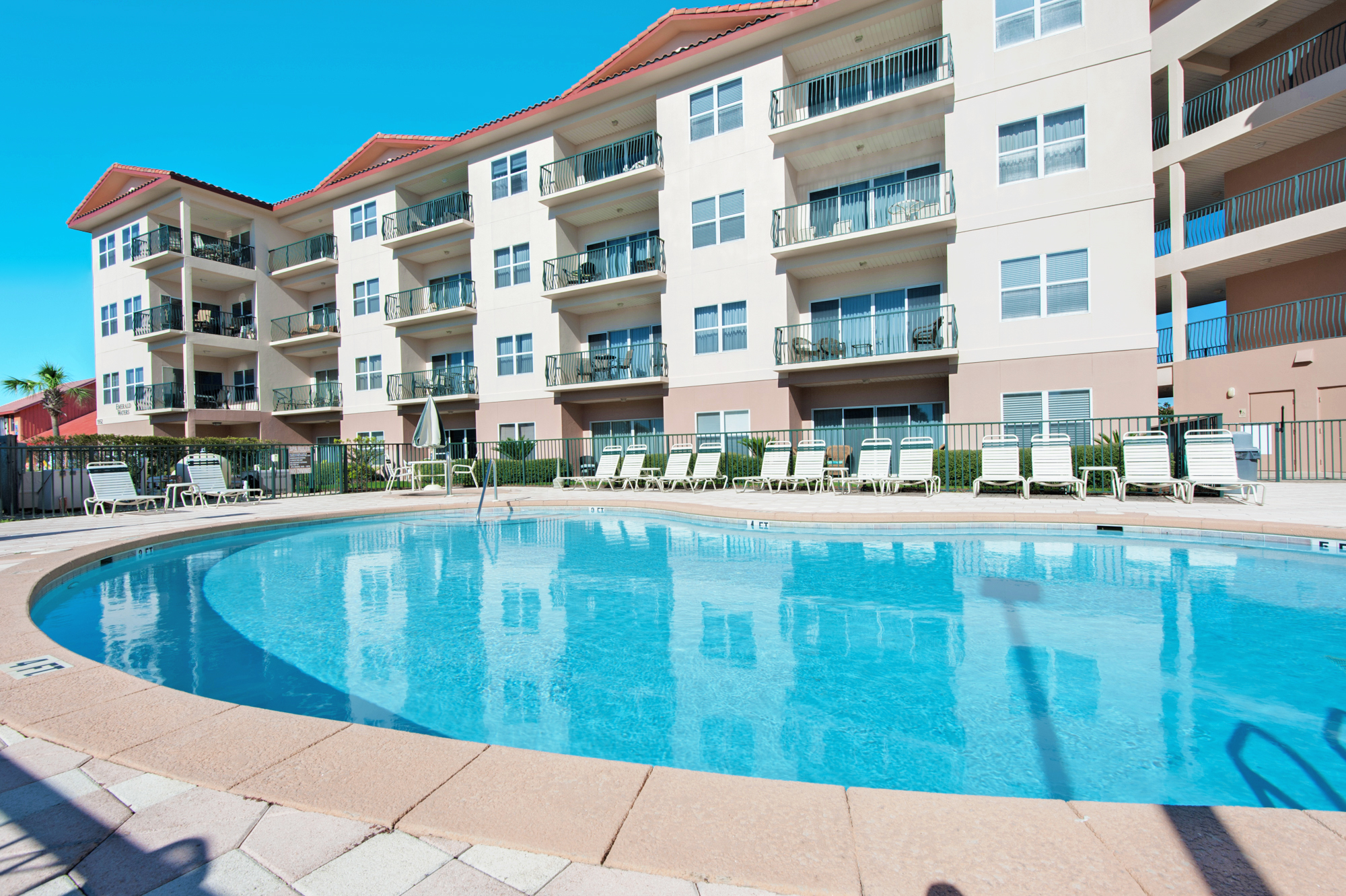 Emerald Waters 305 26