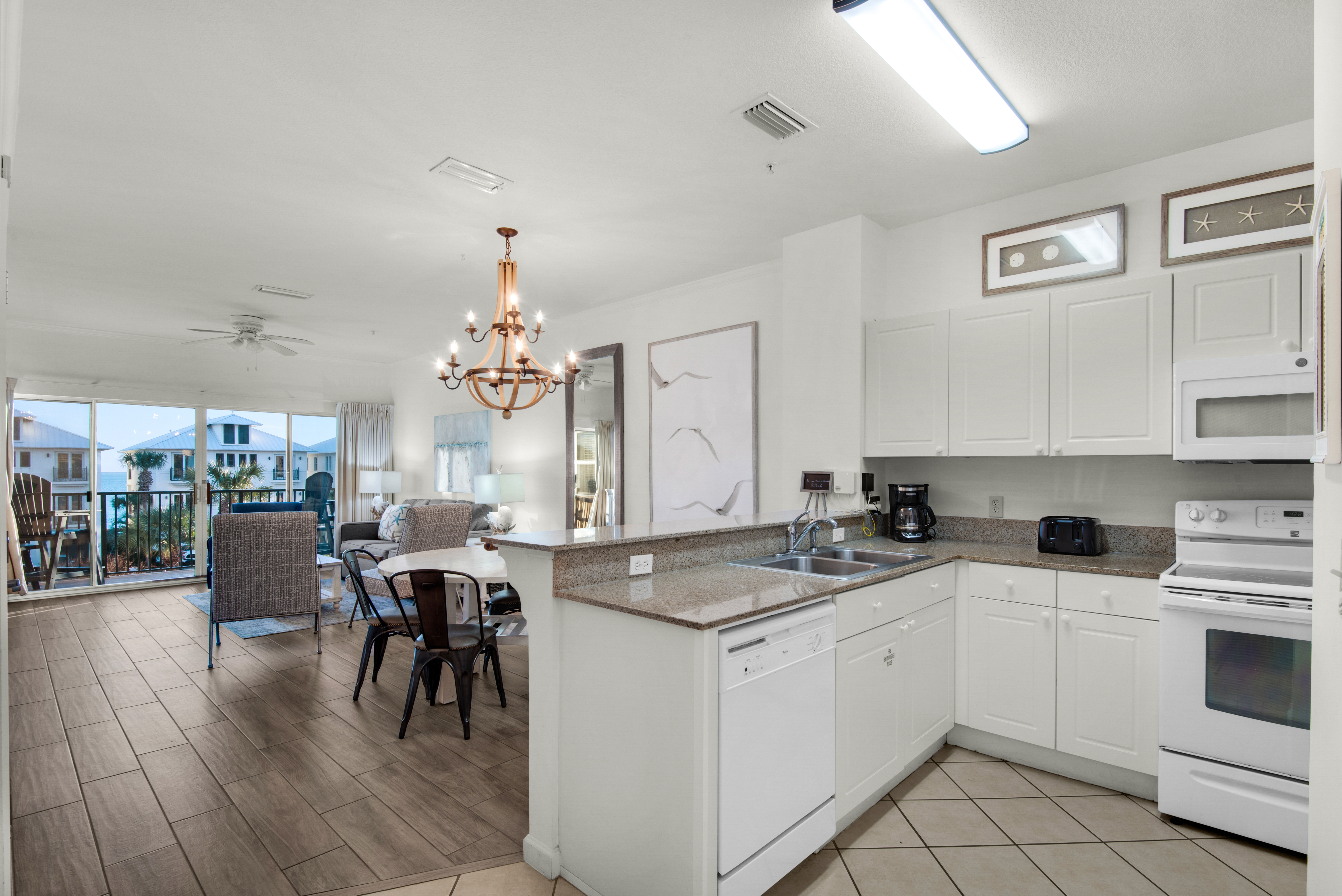 Emerald Waters 305 11