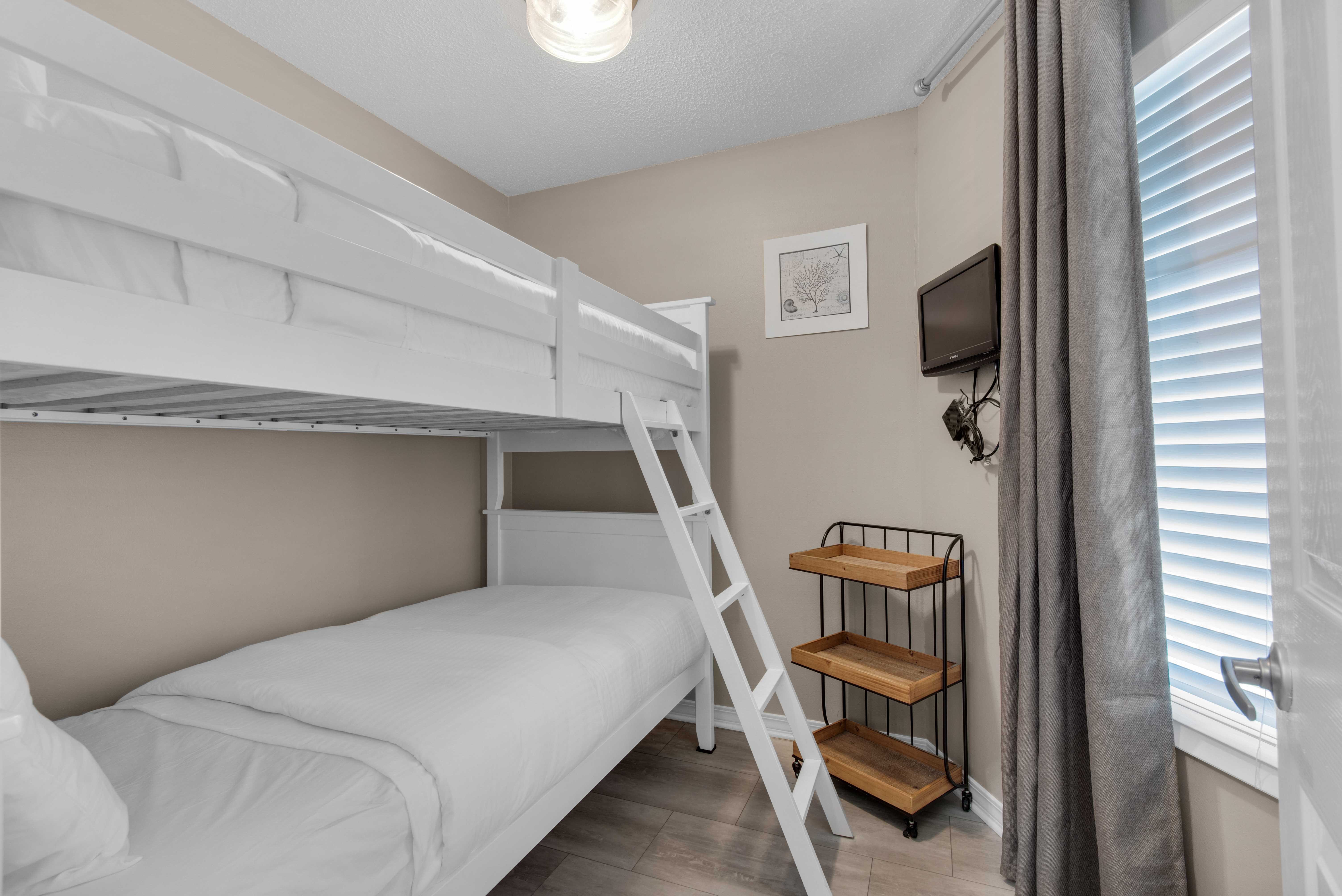 Maravilla 1204 - Guest bunk bedroom w/ HDTV
