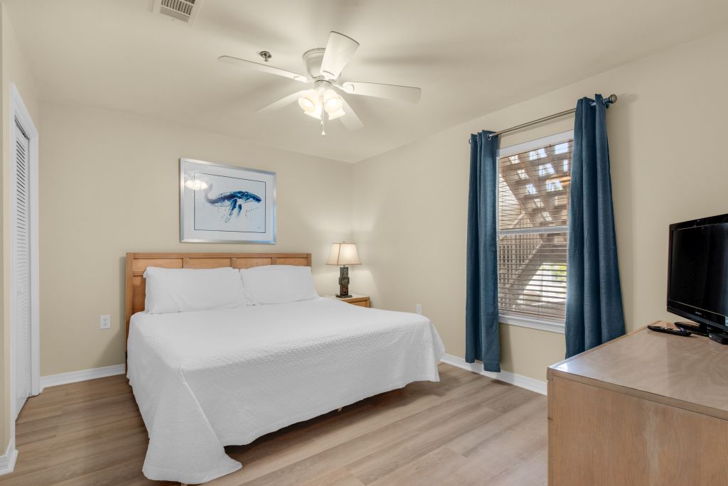 Grand Caribbean 207E 12