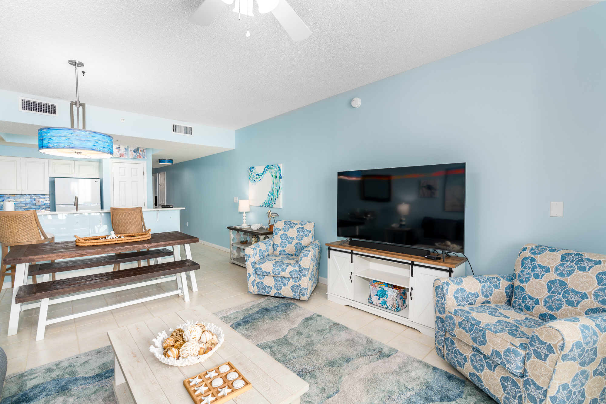 Majestic Sun A405 | Photo 4