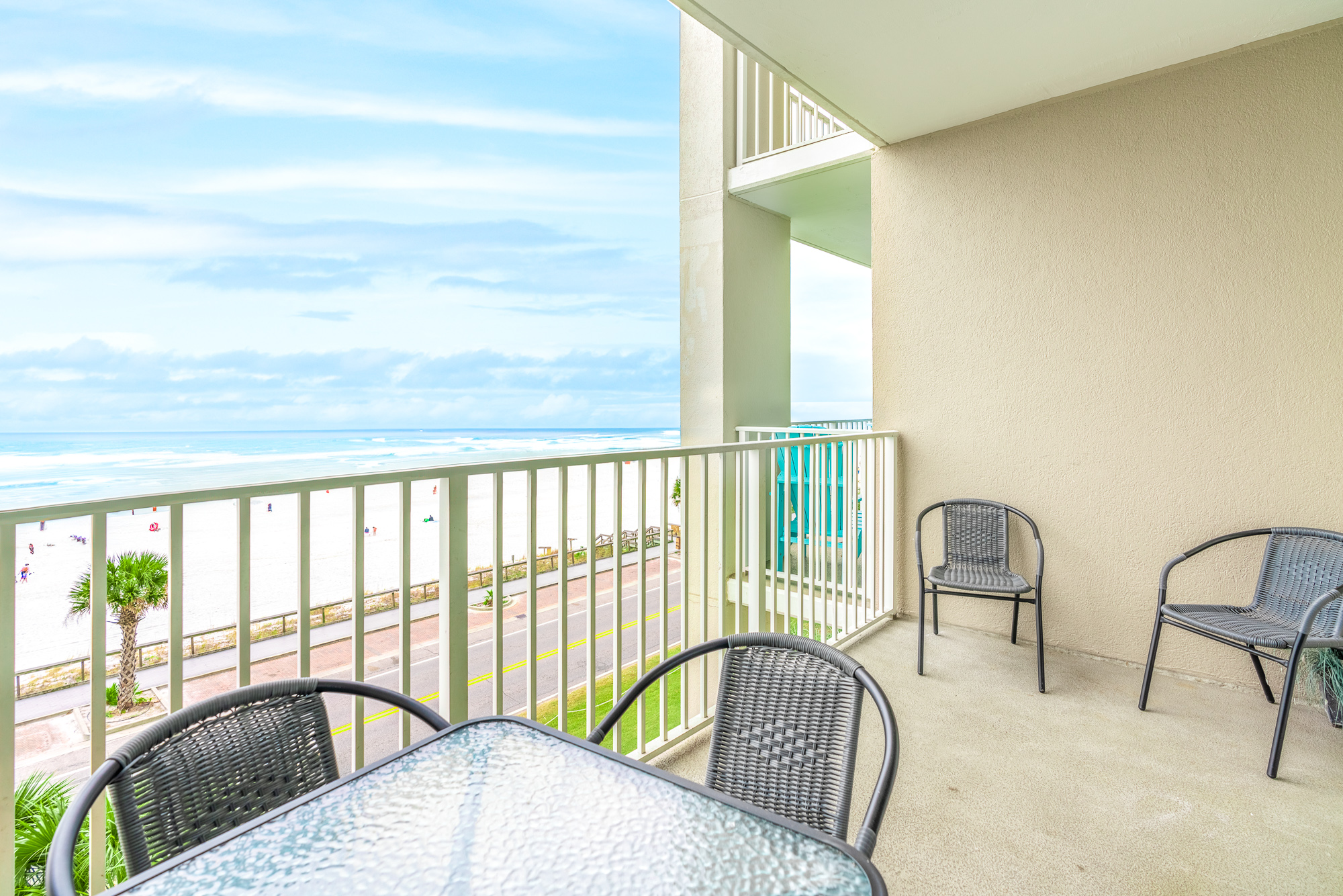 Majestic Sun A405 | Photo 2