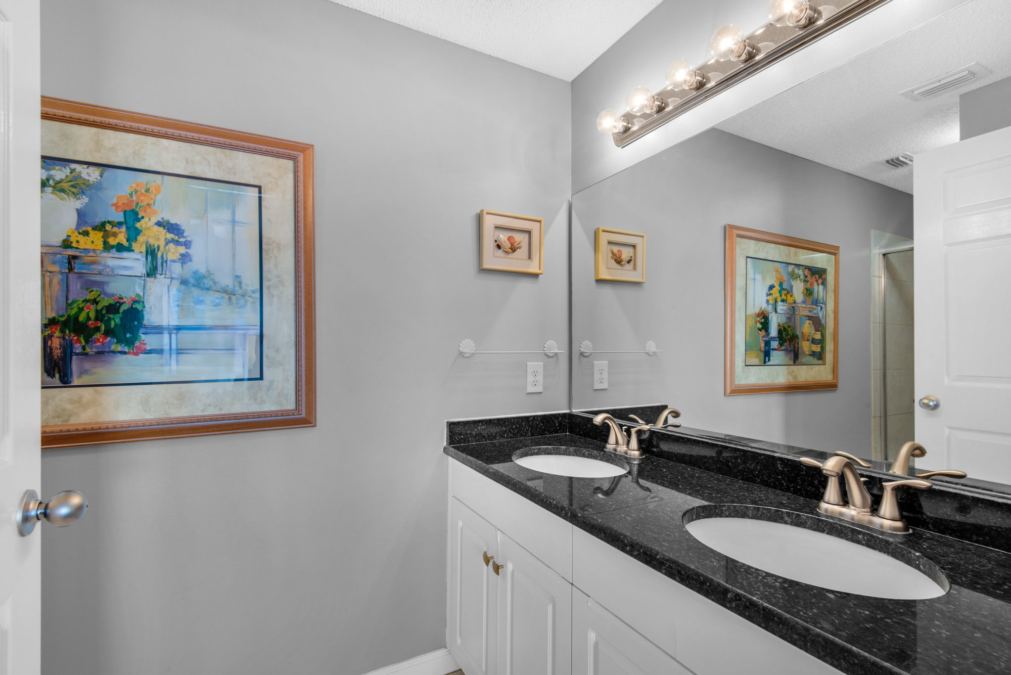 Majestic Sun A403 19