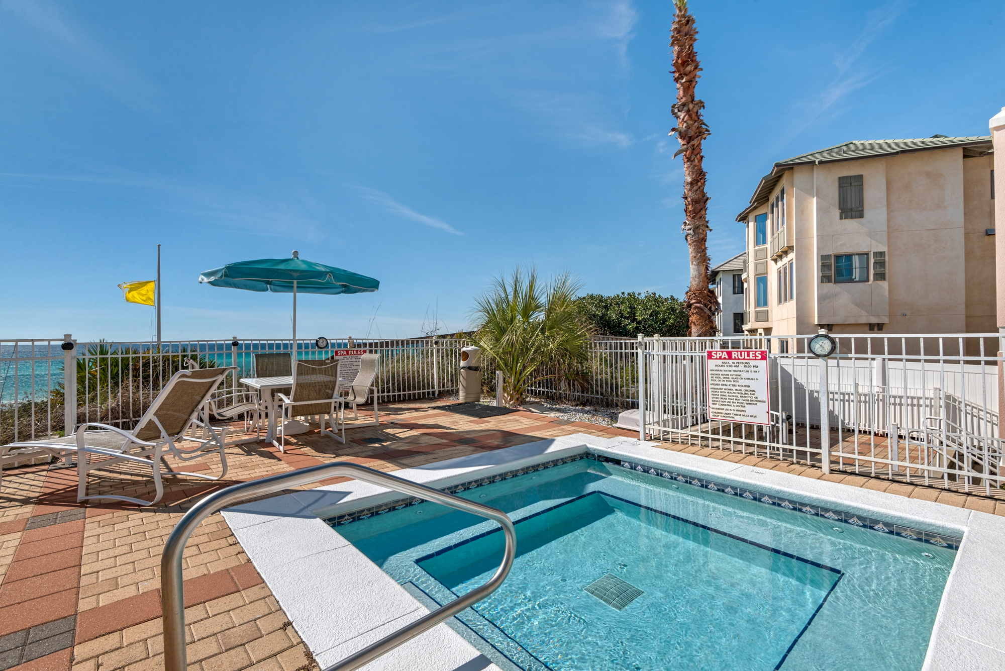 Blue Mountain Beach Retreat 36