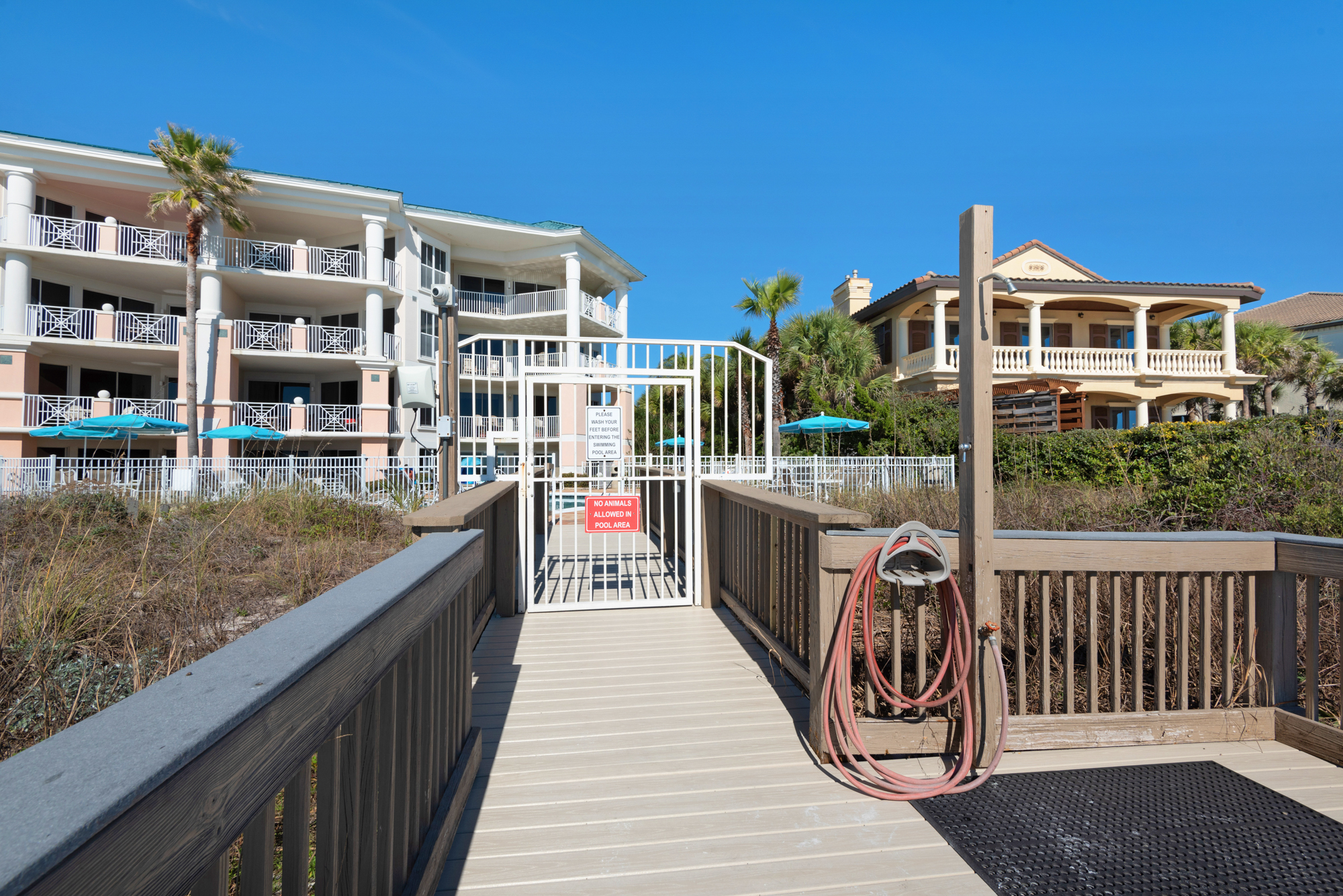 Blue Mountain Beach Retreat 38