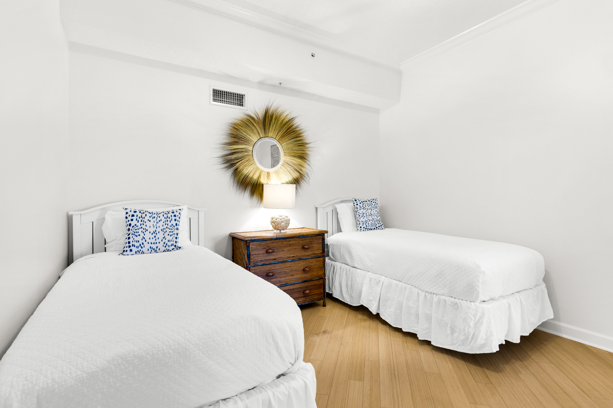 Blue Mountain Beach Retreat 18