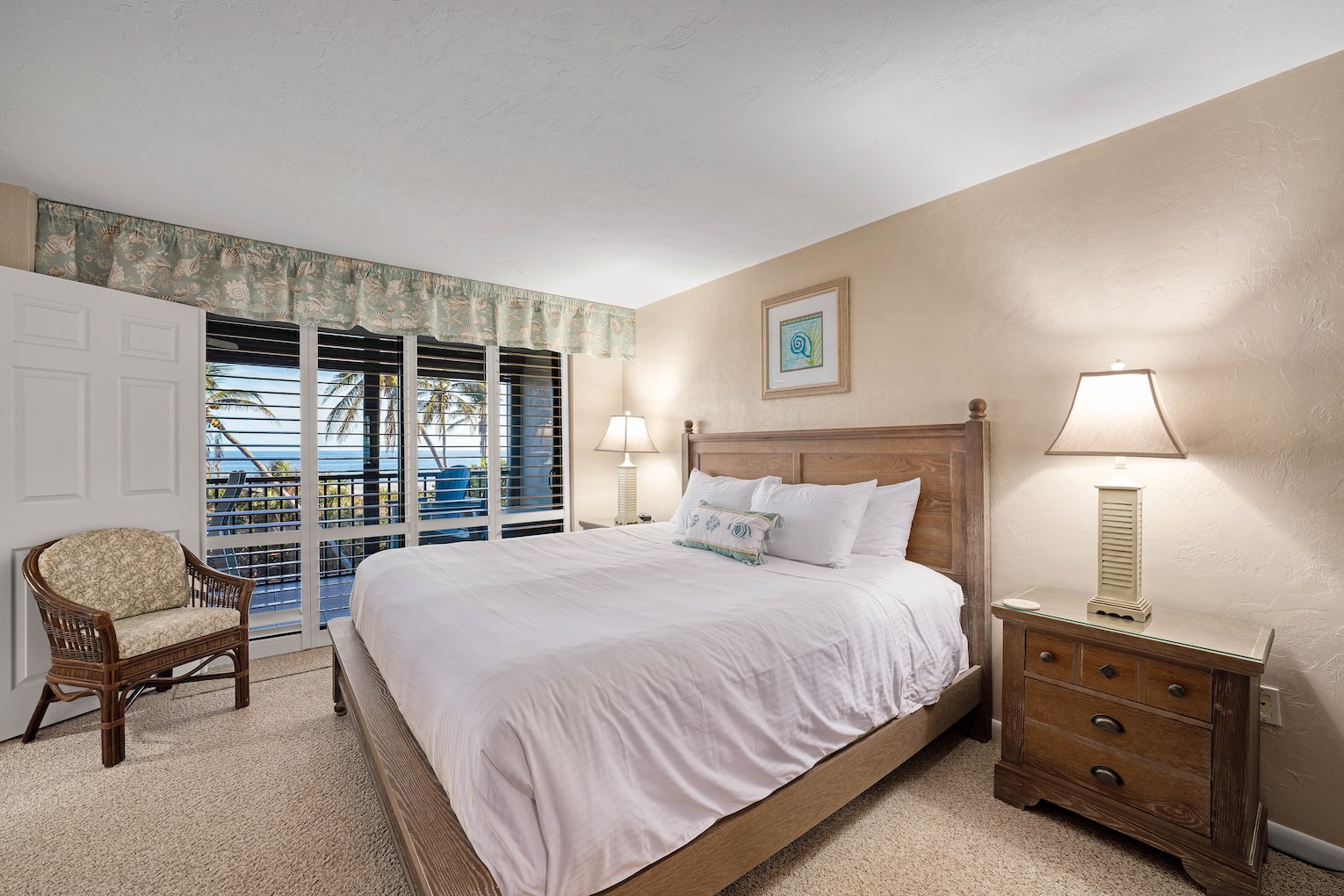 Compass Point 182 18