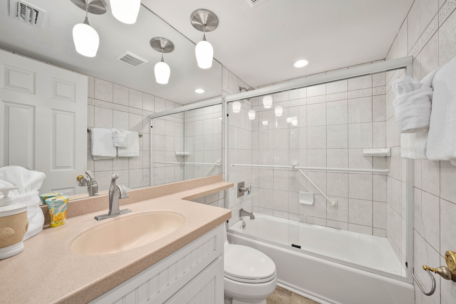 Compass Point 182 23