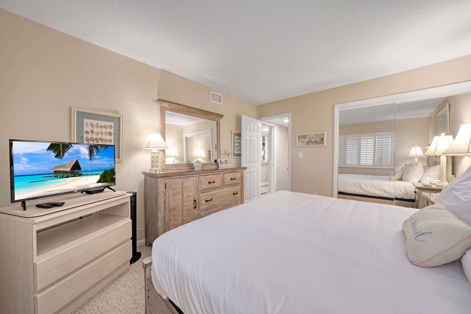 Compass Point 182 27