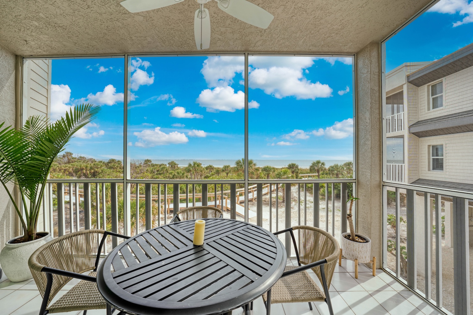 Shell Island Beach Club 6B 5