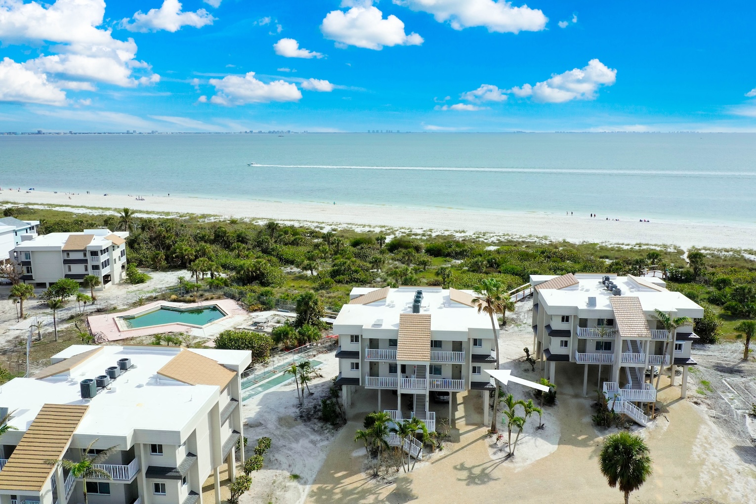 Shell Island Beach Club 6B 47