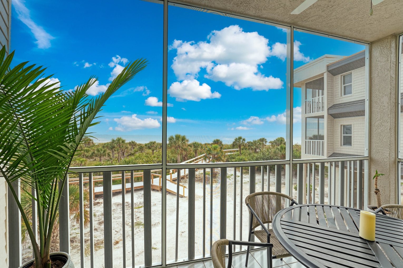 Shell Island Beach Club 6B 41