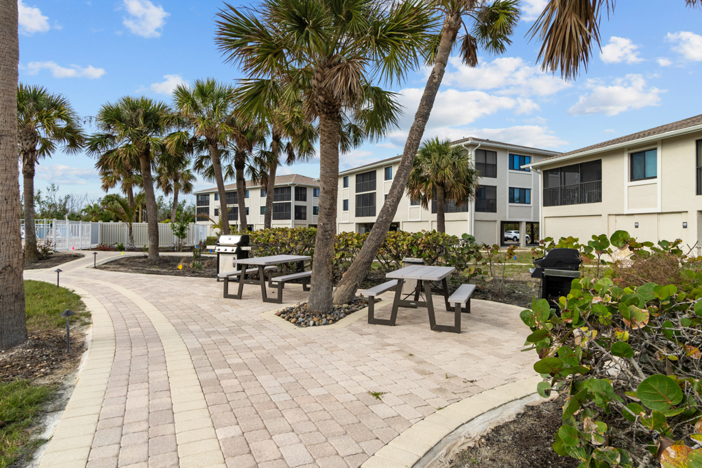 Sandpiper Beach 203 51