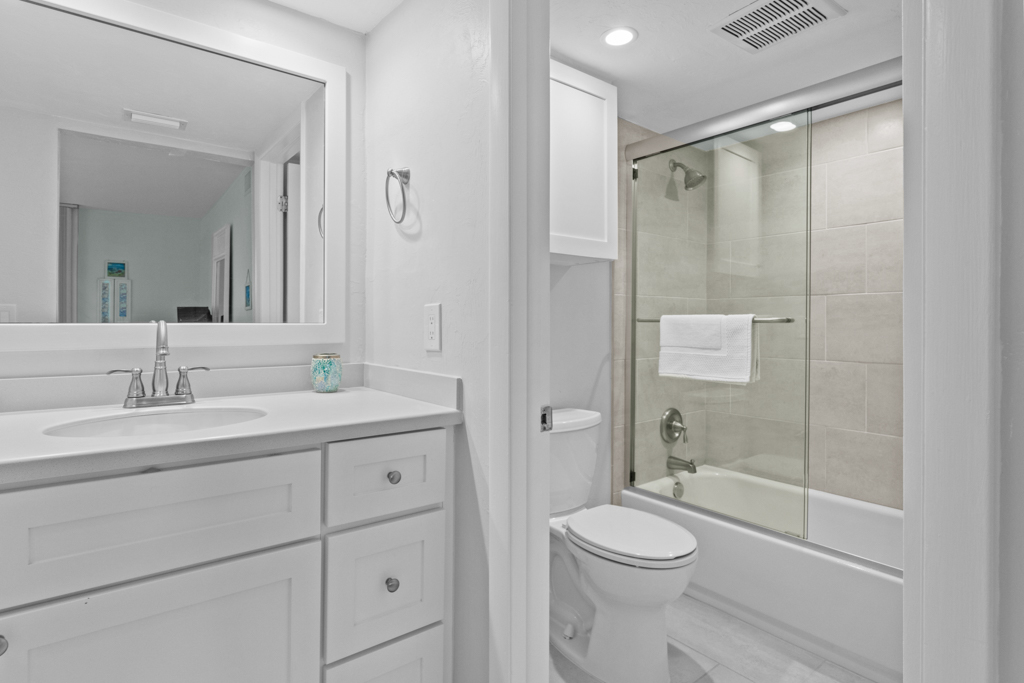 Compass Point 212 30