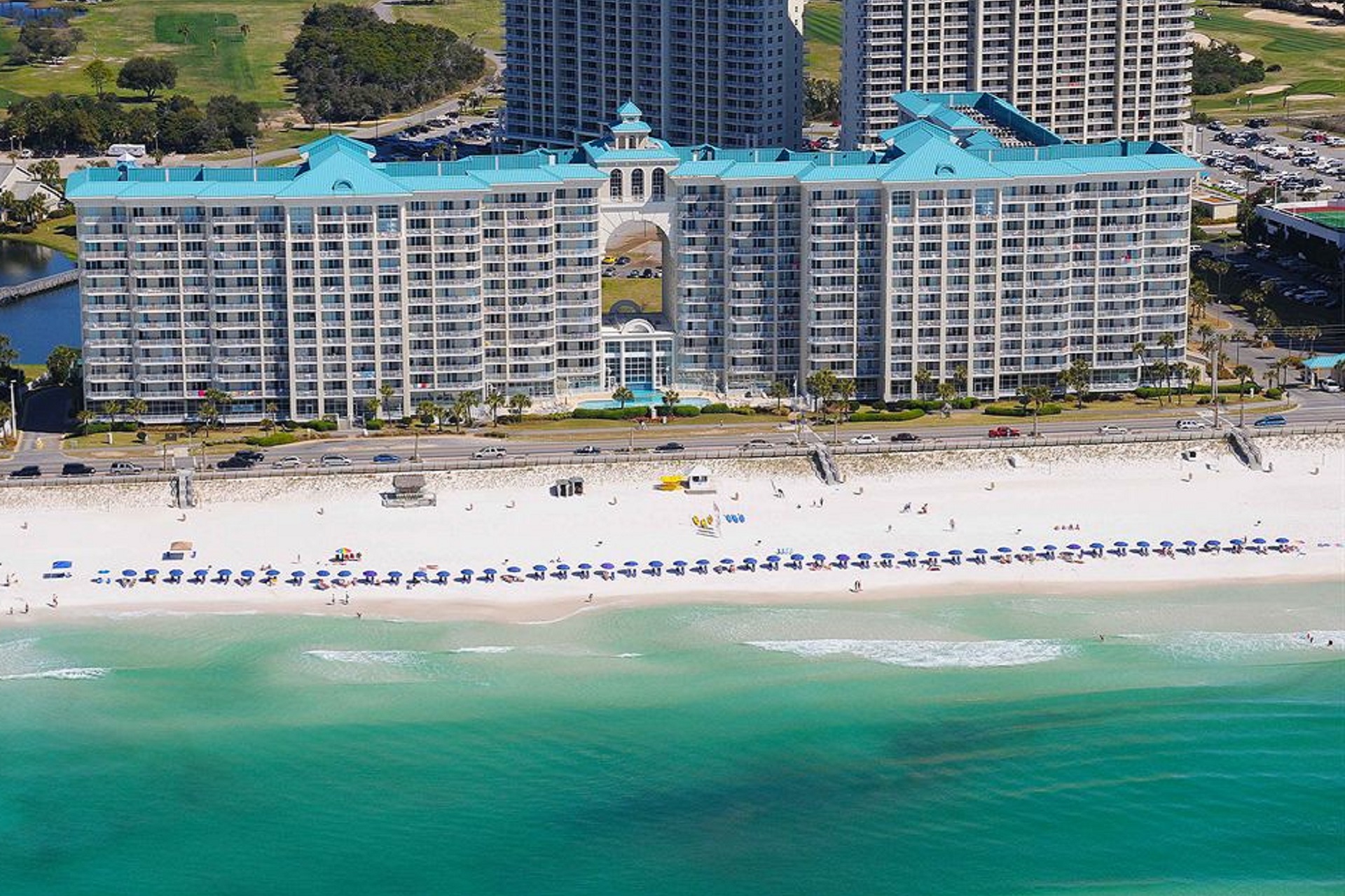 Majestic Sun at Seascape Resort Directly Across From Beach