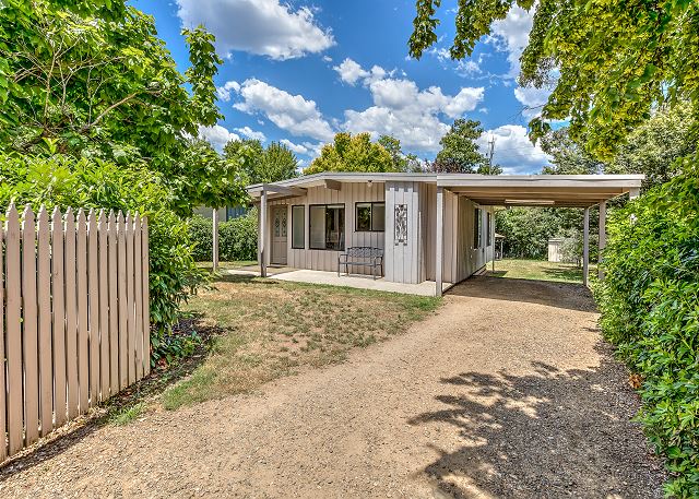 Pine View Cottage