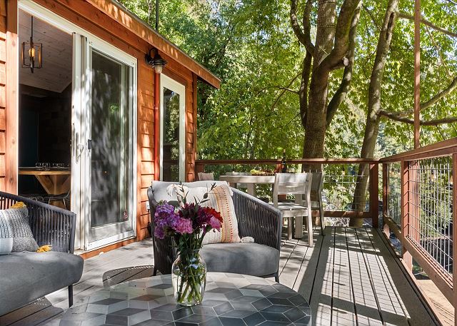 Sydney's River Retreat 3