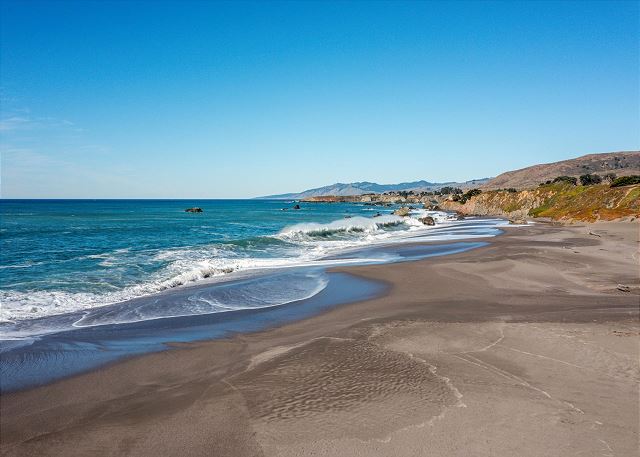 Bodega Bay Beach Home 4