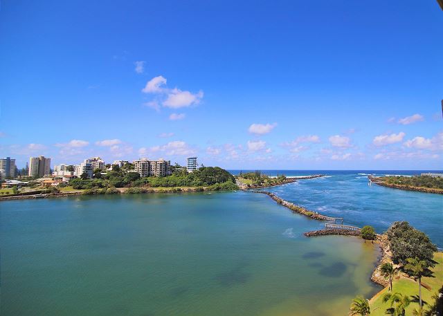 Seascape 1002 - Stunning Views - Absolute Beachfront - Fully...