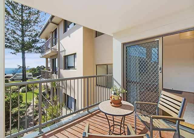 Bilinga Gardens 8 - Bilinga / North Kirra Beachfront