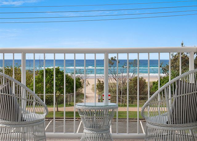 Longbeach 6 - Bilinga/ North Kirra Beachfront