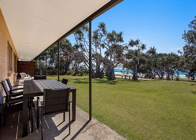 The Dreamery 1 - Absolute Beachfront