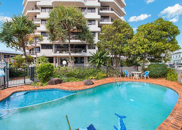Porta Pacifique 3 - North Kirra Beachfront - min. 3 night stays!