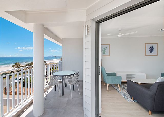 Xavier Dunes 6 - Hamptons style beachfront holidaying