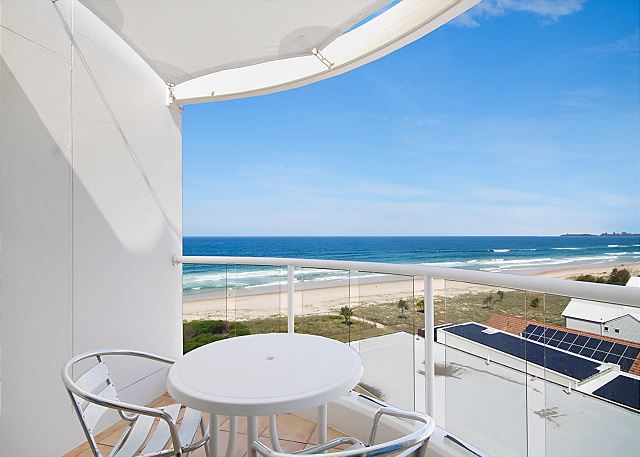 Beachfront Palms 708 - Absolute Beachfront - Min. 3 night stays!