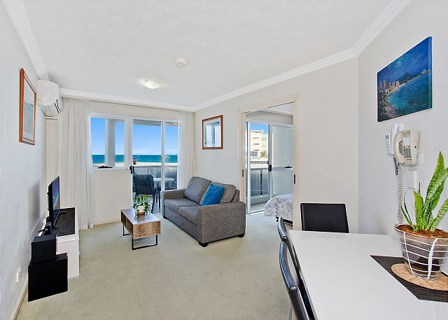 Beachfront Palms 408 - Absolute Beachfront