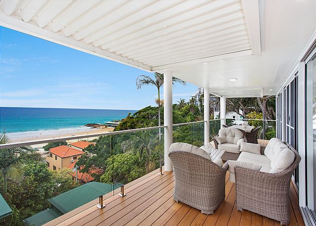 Ocean Blue on Currumbin Hill  - Pet friendly Staycation in...