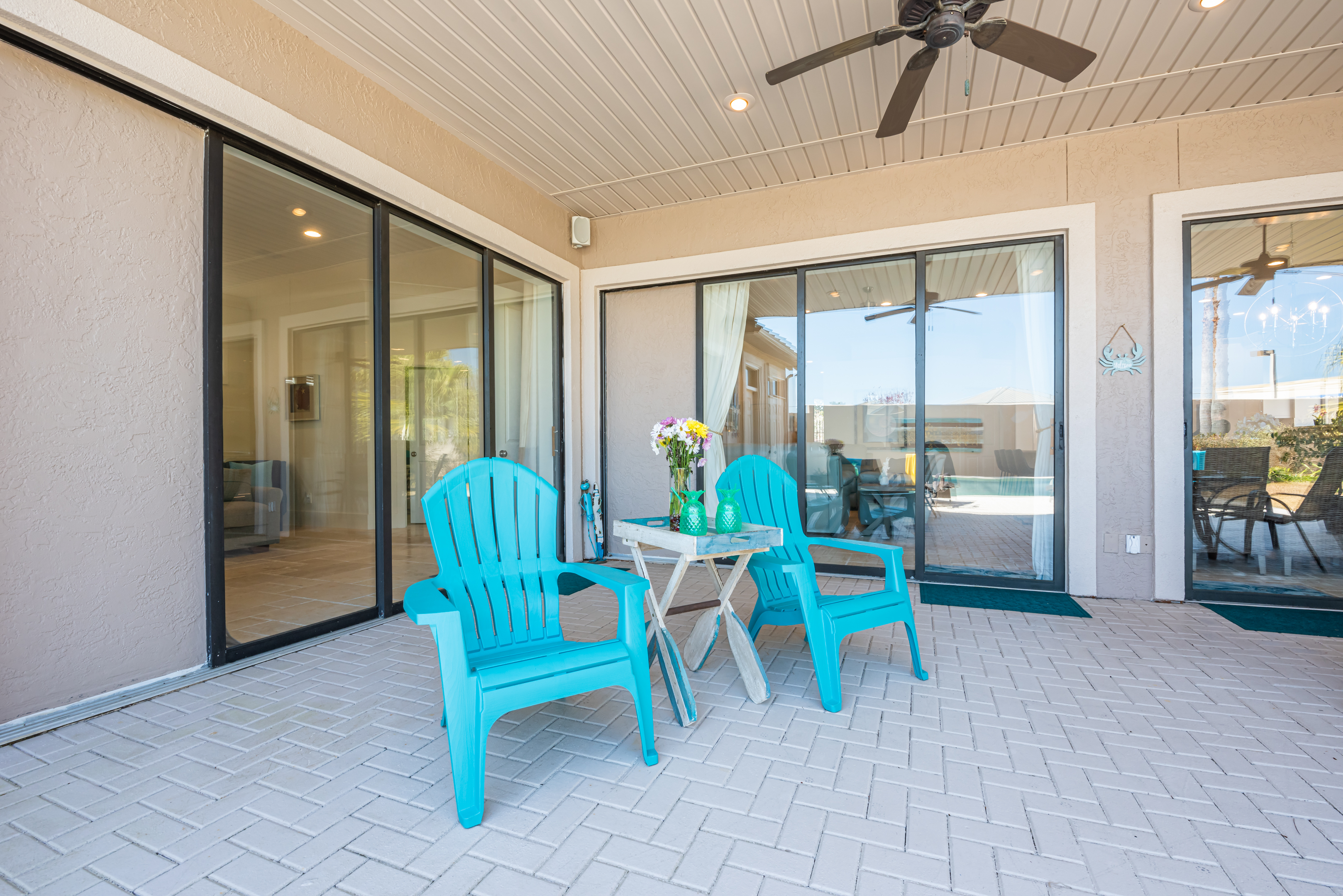 Plenty of outdoor seating