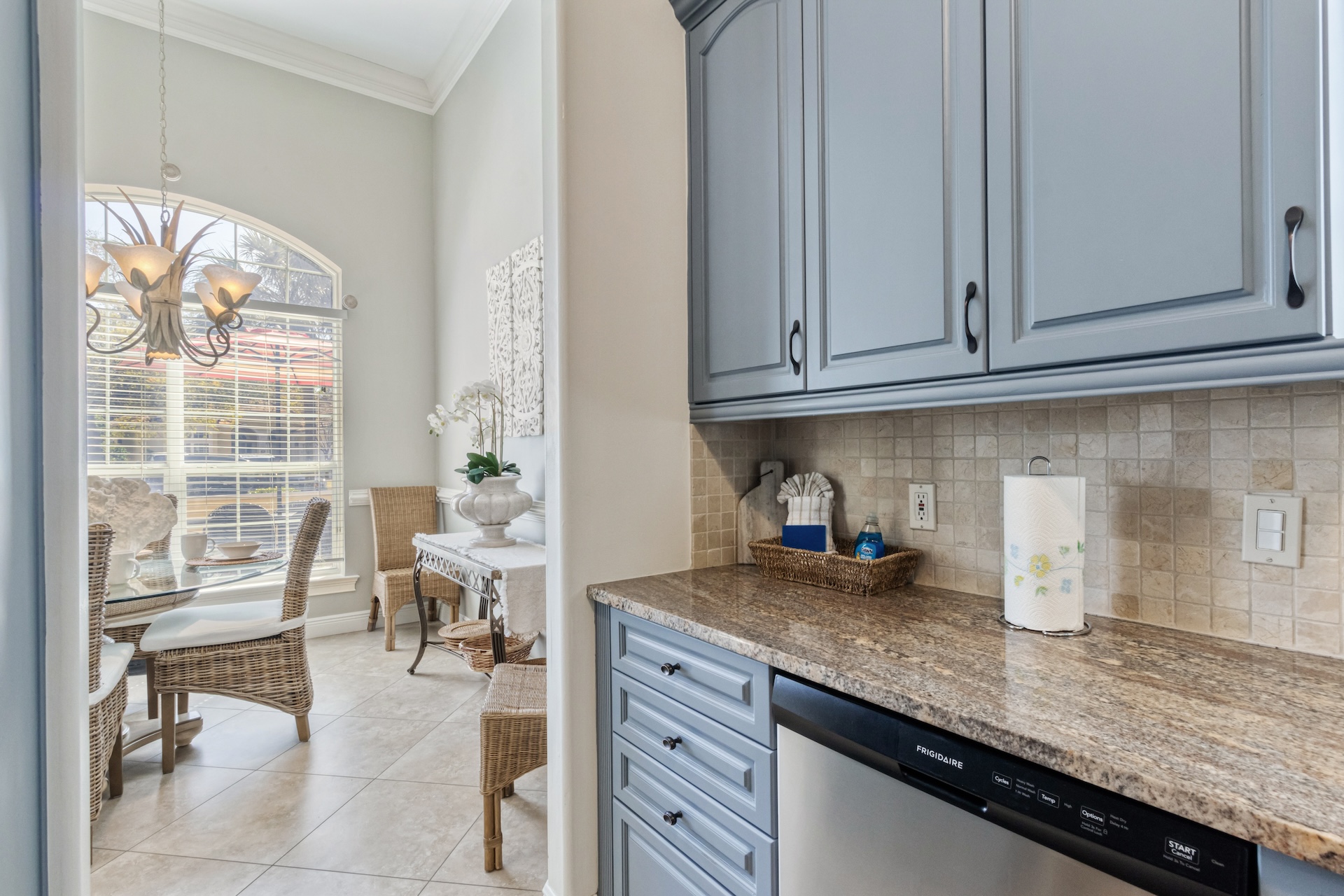Elegant kitchen views