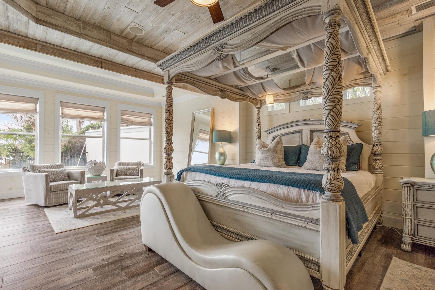 First floor primary suite