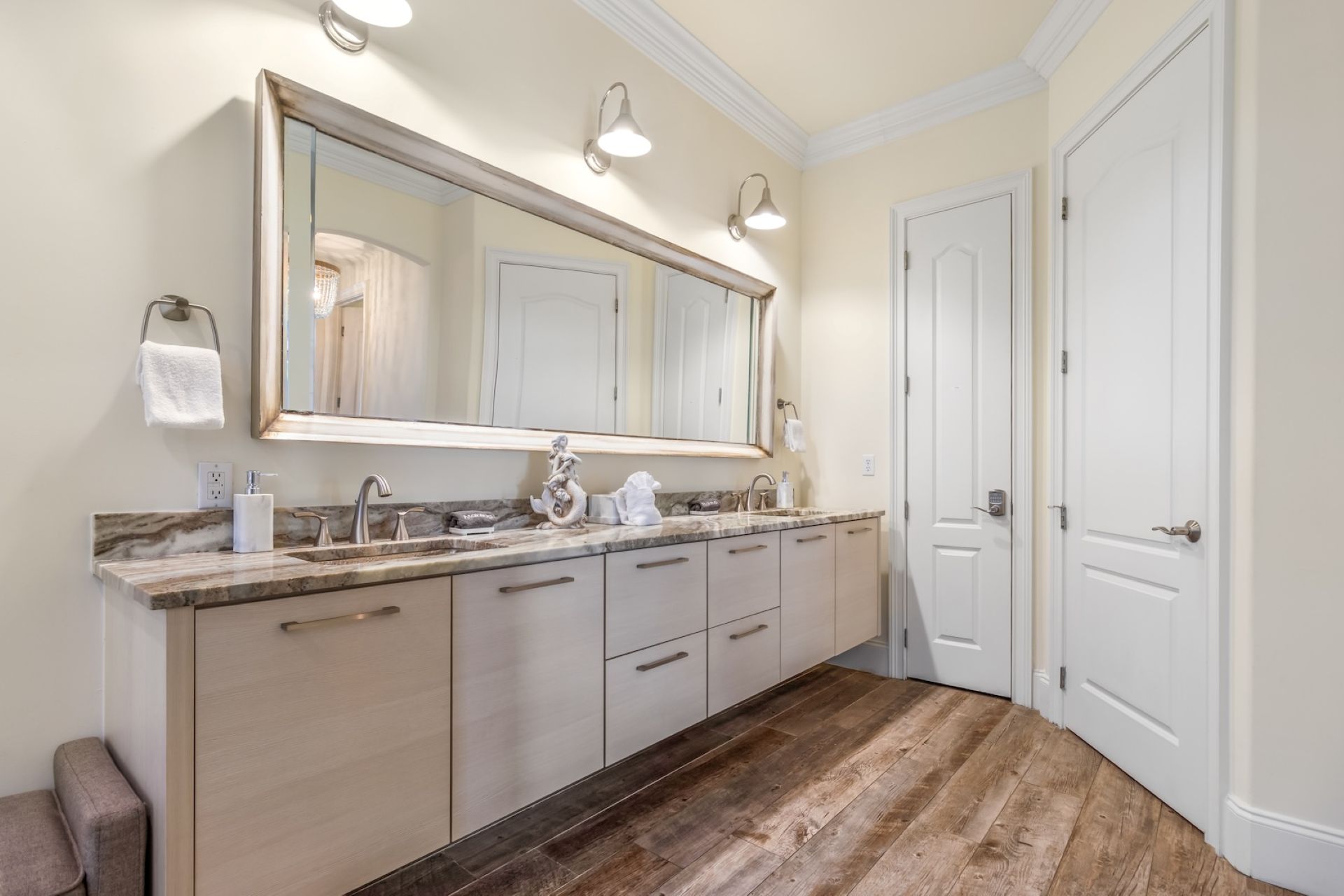 Primary ensuite double vanity