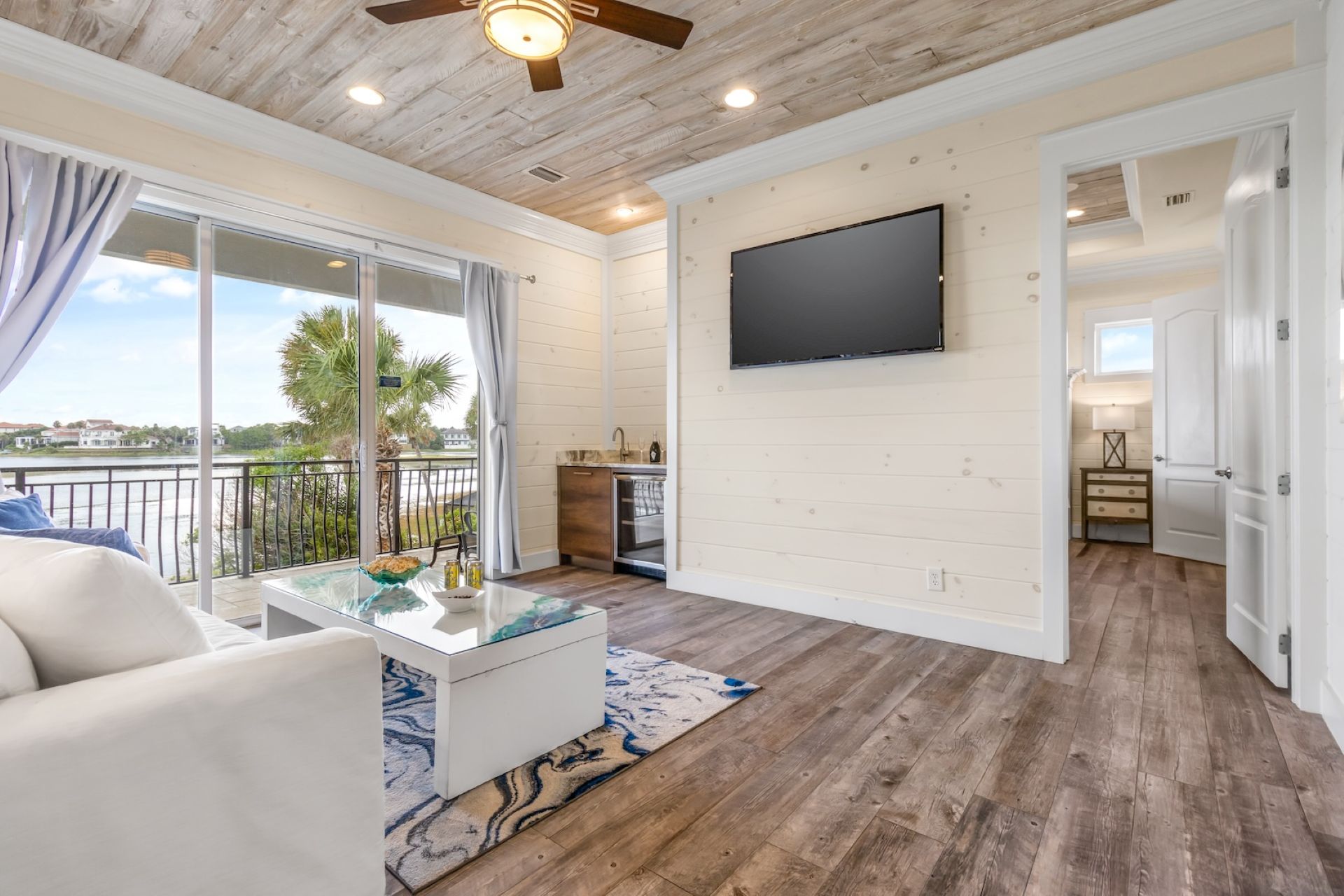 Second floor living area