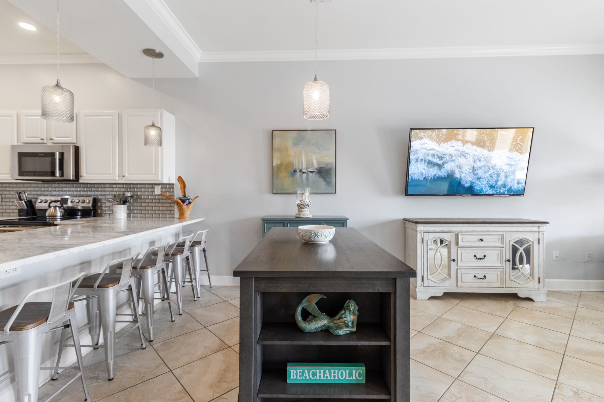 Dining table off the kitchen