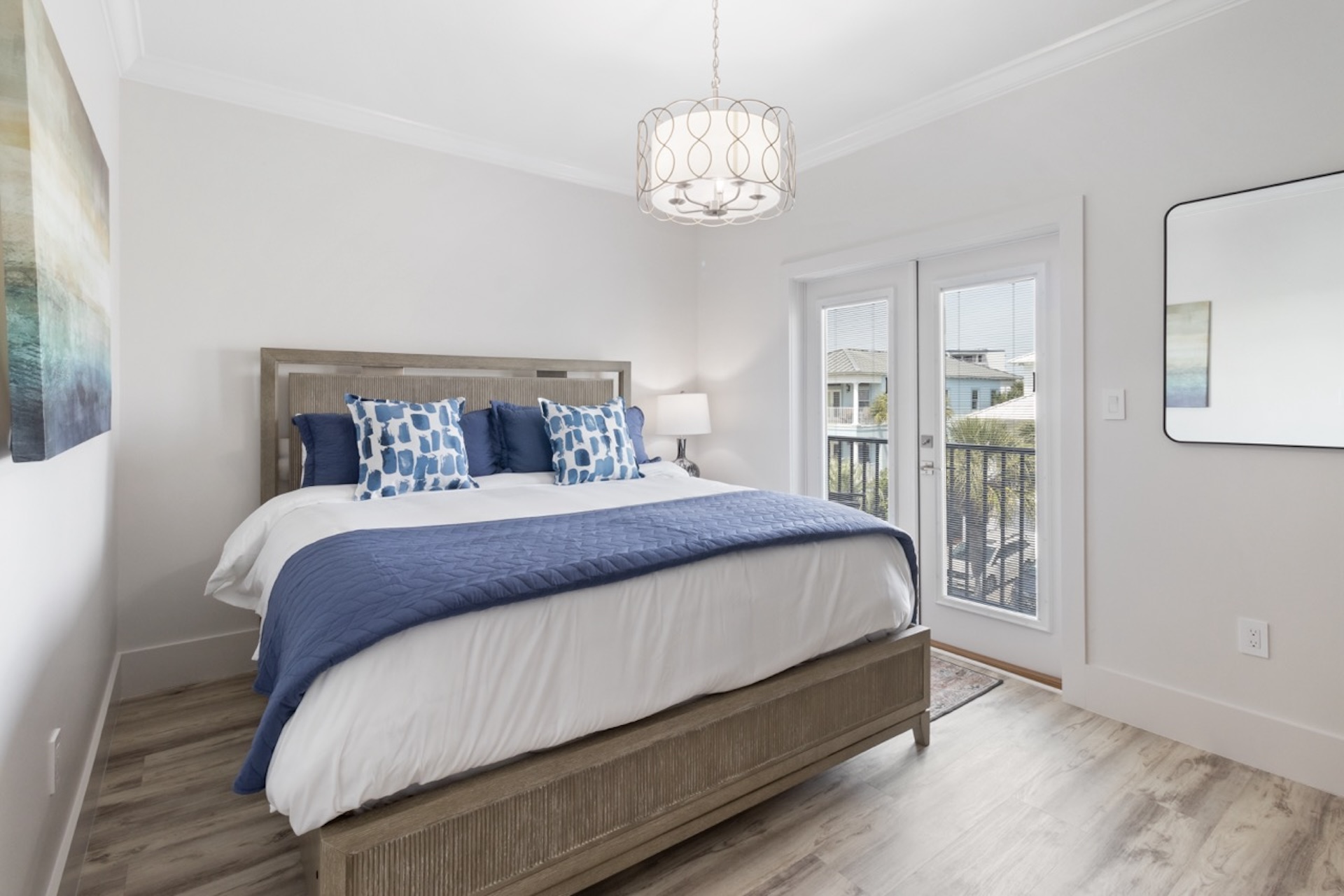 Third floor king guest bedroom