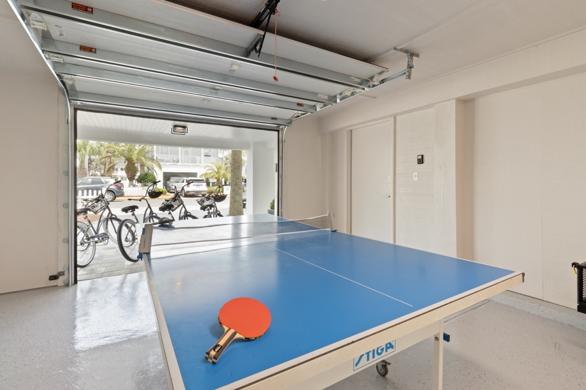 Fun ping pong table