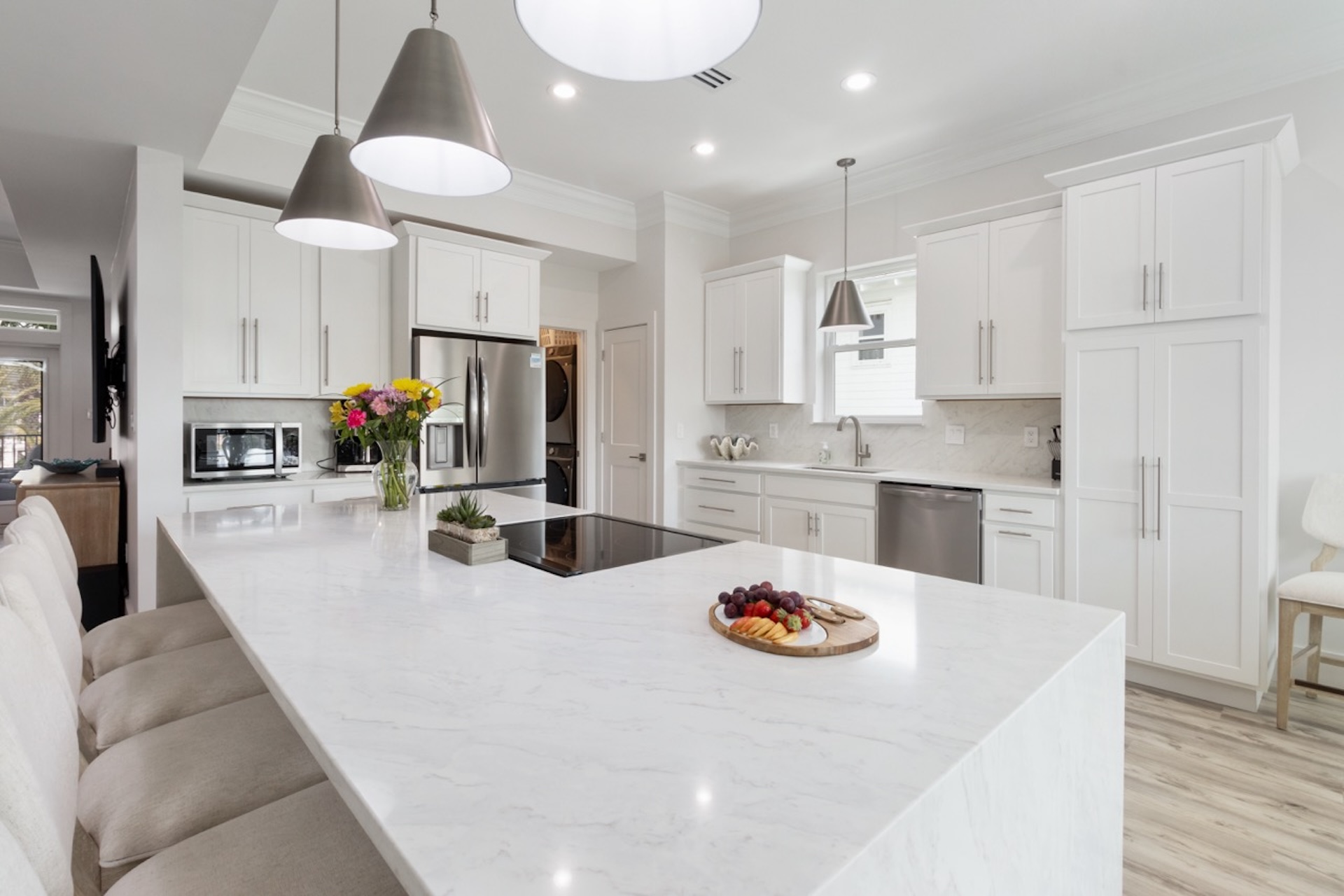 Gorgeous fully equipped kitchen