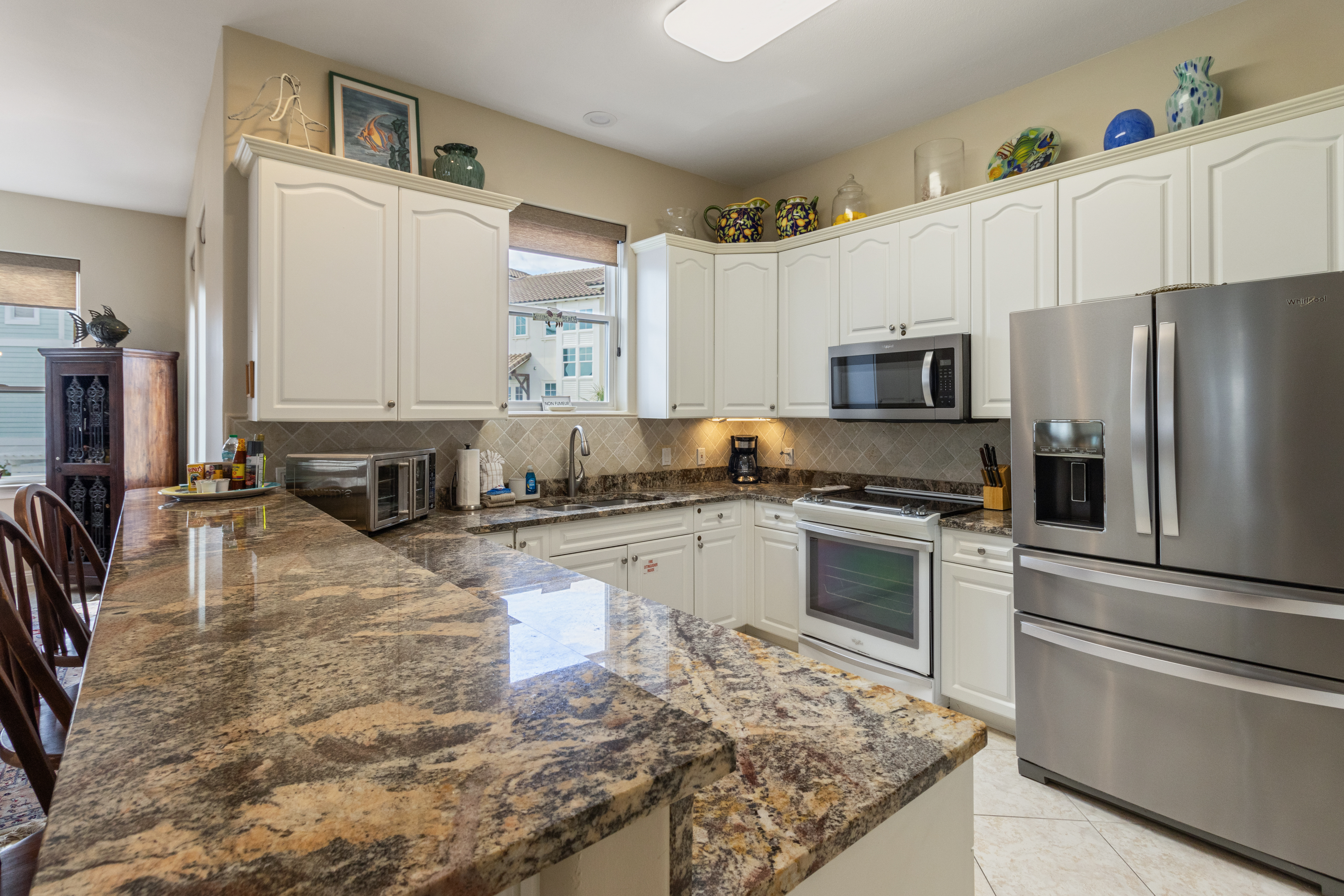 Fully equipped kitchen