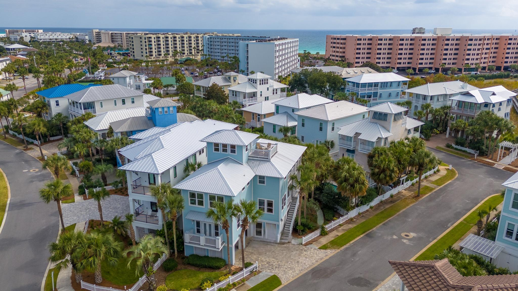 Spacious 4 story beach house with views