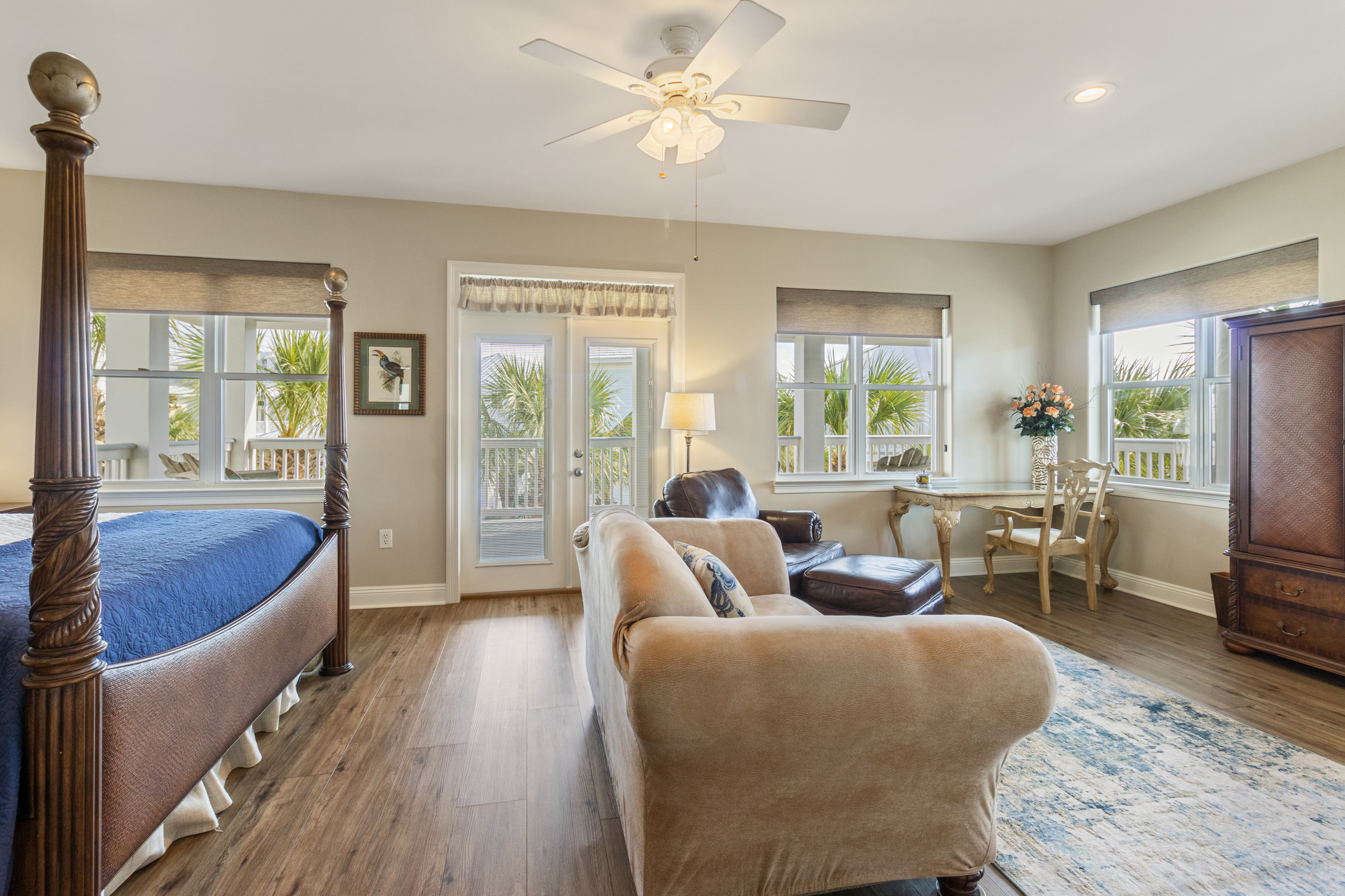 Primary suite seating