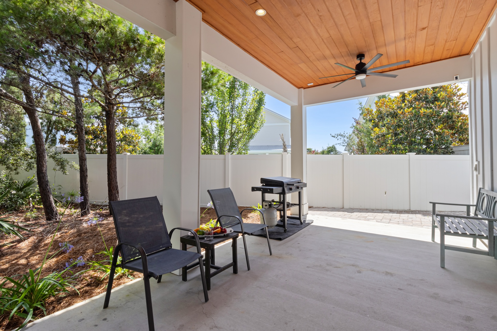 Plenty of outdoor seating