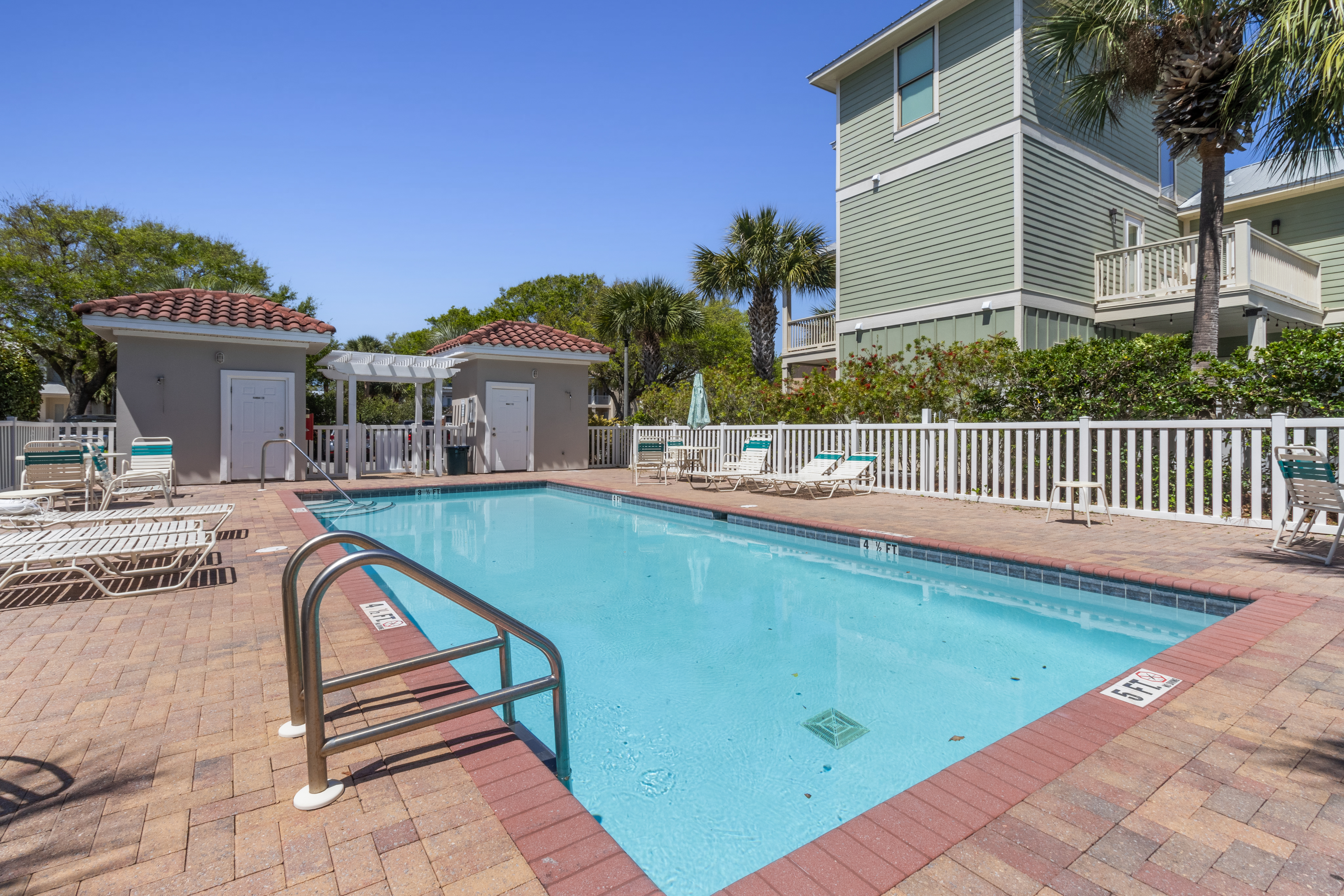 Second community pool down the street