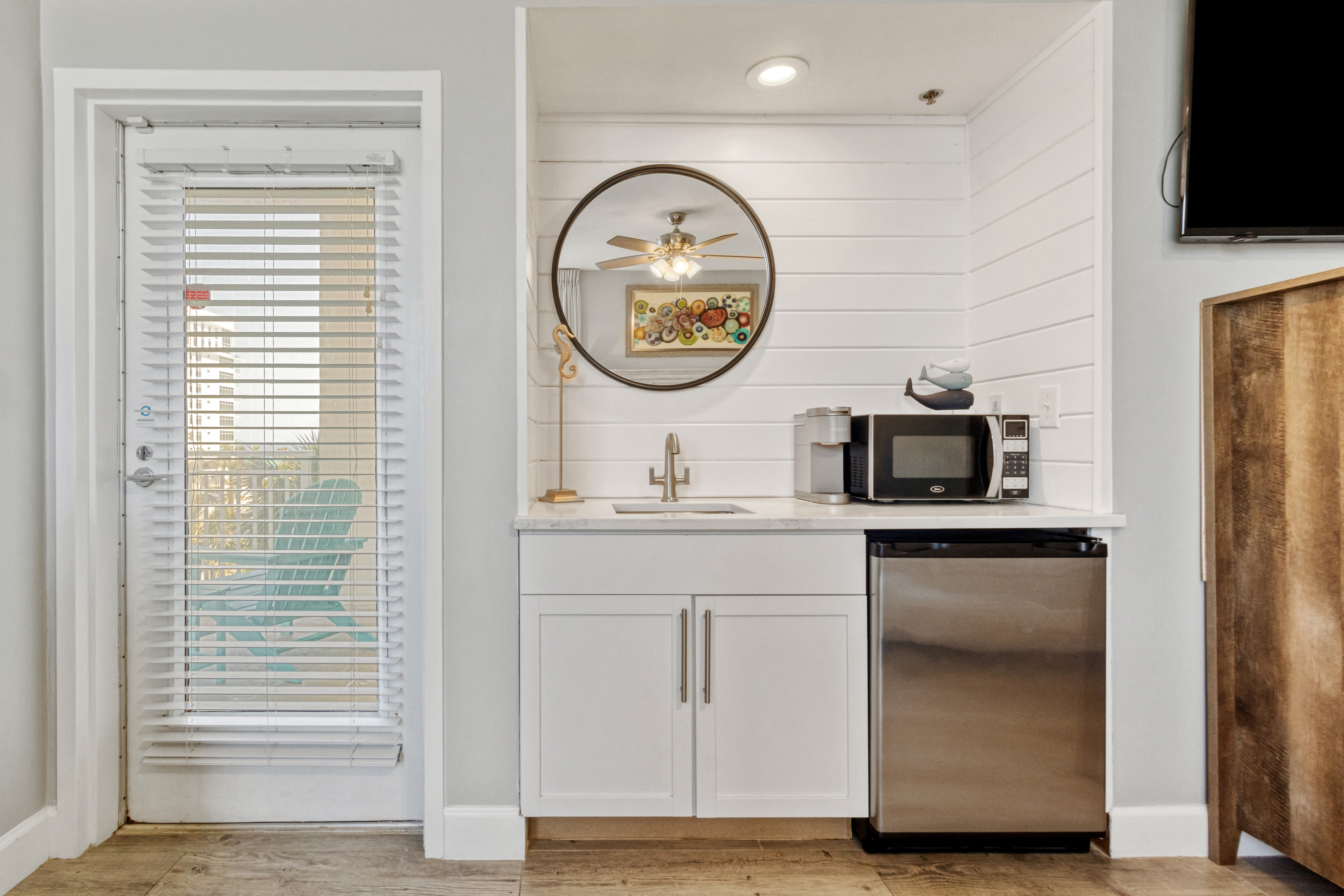 Primary bedroom 2 kitchenette